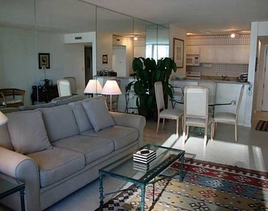 1760 Avenida Del Mundo - Photo Thumbnail 3