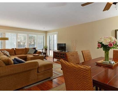 8263 Camino Del Oro - Photo Thumbnail 3