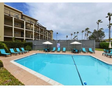 8263 Camino Del Oro - Photo Thumbnail 24