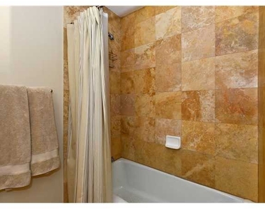 8263 Camino Del Oro - Photo Thumbnail 11