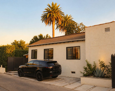 641 N Vista Street - Photo Thumbnail 13