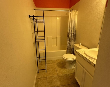 12353 Tierra Alaska Avenue - Photo Thumbnail 8