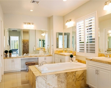 55615 Turnberry Way - Photo Thumbnail 16
