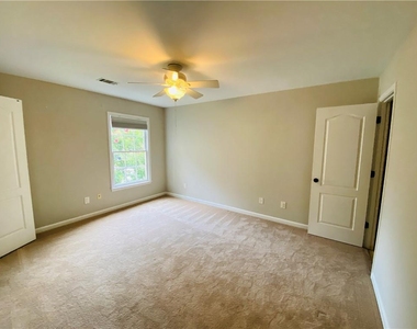 2922 Mitchell Cove Ne - Photo Thumbnail 9