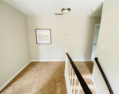 2922 Mitchell Cove Ne - Photo Thumbnail 30