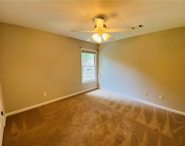 2922 Mitchell Cove Ne - Photo Thumbnail 7