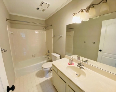 2922 Mitchell Cove Ne - Photo Thumbnail 11