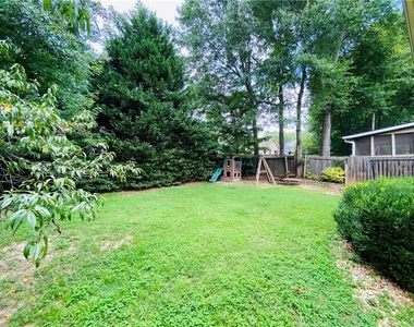 2922 Mitchell Cove Ne - Photo Thumbnail 16