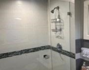 210 Harborview - Photo Thumbnail 11