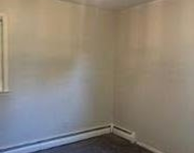 210 Harborview - Photo Thumbnail 10