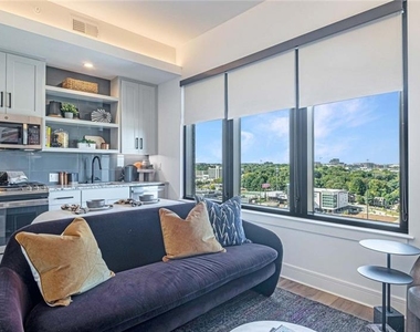 1301 Spring Street Nw - Photo Thumbnail 33