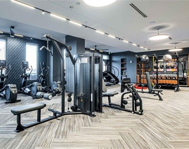 1301 Spring Street Nw - Photo Thumbnail 7