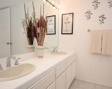 67330 W Chimayo Drive - Photo Thumbnail 10