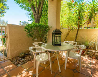 28859 Desert Princess Drive - Photo Thumbnail 4
