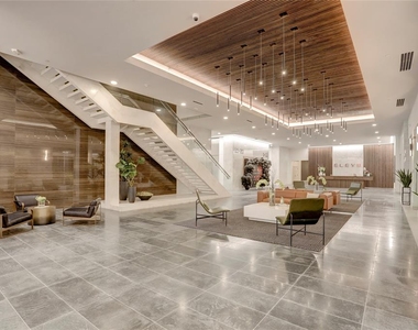 1801 Smith Street - Photo Thumbnail 13