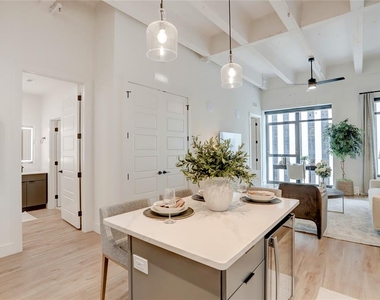 1801 Smith Street - Photo Thumbnail 4