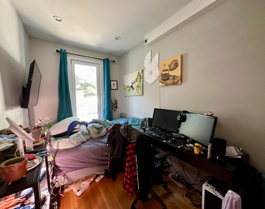 28 Locust Street - Photo Thumbnail 17