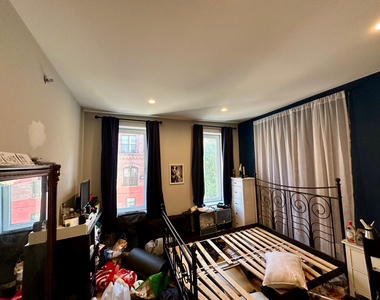 28 Locust Street - Photo Thumbnail 15