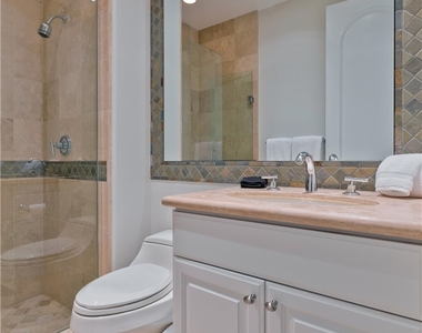 55495 Royal St George - Photo Thumbnail 14