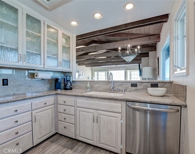 1021 Gaviota Drive - Photo Thumbnail 9