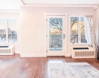 25-13 27th Street - Photo Thumbnail 5