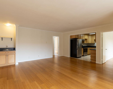 1033 6th Street - Photo Thumbnail 1