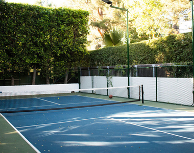 9451 Sunset Boulevard - Photo Thumbnail 38