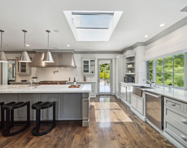 952 N Alpine Drive - Photo Thumbnail 13
