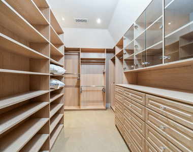 952 N Alpine Drive - Photo Thumbnail 30