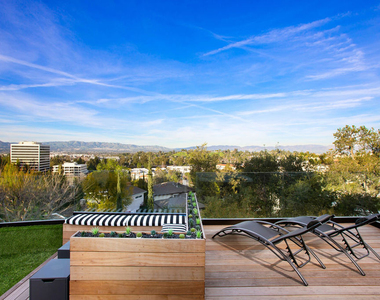 5129 Marmol Drive - Photo Thumbnail 14