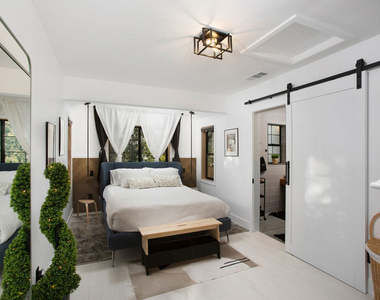 5129 Marmol Drive - Photo Thumbnail 16