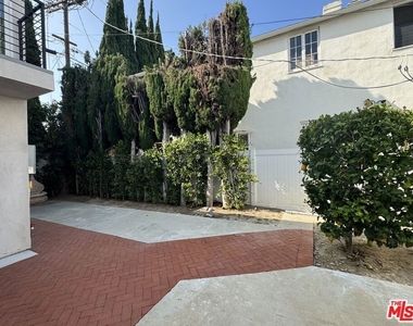 821 Lorraine Boulevard - Photo Thumbnail 29