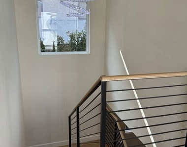 821 Lorraine Boulevard - Photo Thumbnail 28