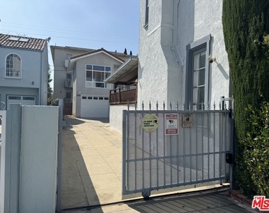 821 Lorraine Boulevard - Photo Thumbnail 1