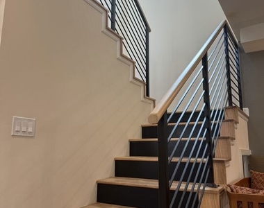 821 Lorraine Boulevard - Photo Thumbnail 25