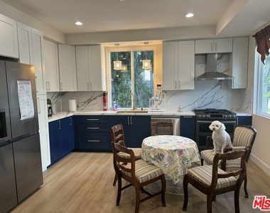 821 Lorraine Boulevard - Photo Thumbnail 10