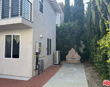 821 Lorraine Boulevard - Photo Thumbnail 31