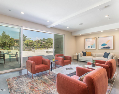 77 Conejo School Road - Photo Thumbnail 15