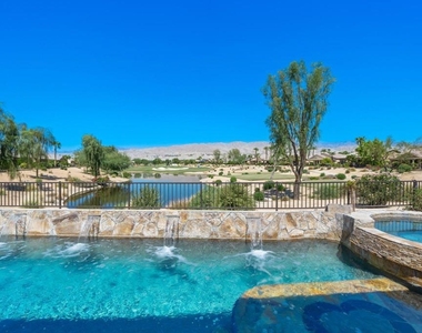 81074 Avenida Neblina - Photo Thumbnail 1