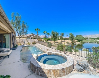 81074 Avenida Neblina - Photo Thumbnail 42