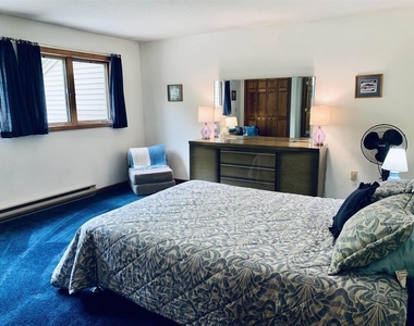 61 Woodbury - Photo Thumbnail 16