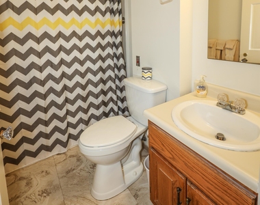 227 Pleasant - Photo Thumbnail 24