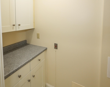 227 Pleasant - Photo Thumbnail 33