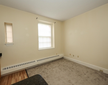 227 Pleasant - Photo Thumbnail 22