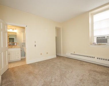 227 Pleasant - Photo Thumbnail 26