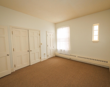 227 Pleasant - Photo Thumbnail 35