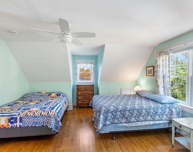 255 Pikes Point - Photo Thumbnail 25