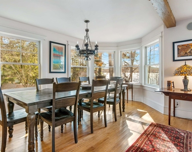 255 Pikes Point - Photo Thumbnail 19