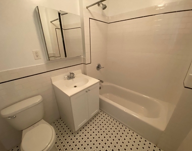 60 West 56th Street - Photo Thumbnail 5