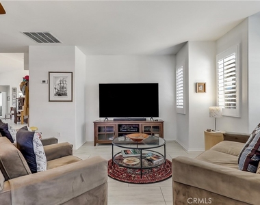43760 Milan Court - Photo Thumbnail 15